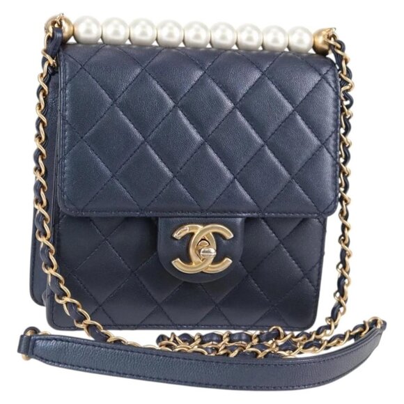 CHANEL Matelasse Chain Shoulder Bag Lamb Skin Navy CC Auth 132881M - Picture 1 of 16